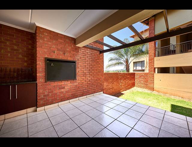 3 BEDROOM APARTMENT RENTED IN SUNNINGHILL